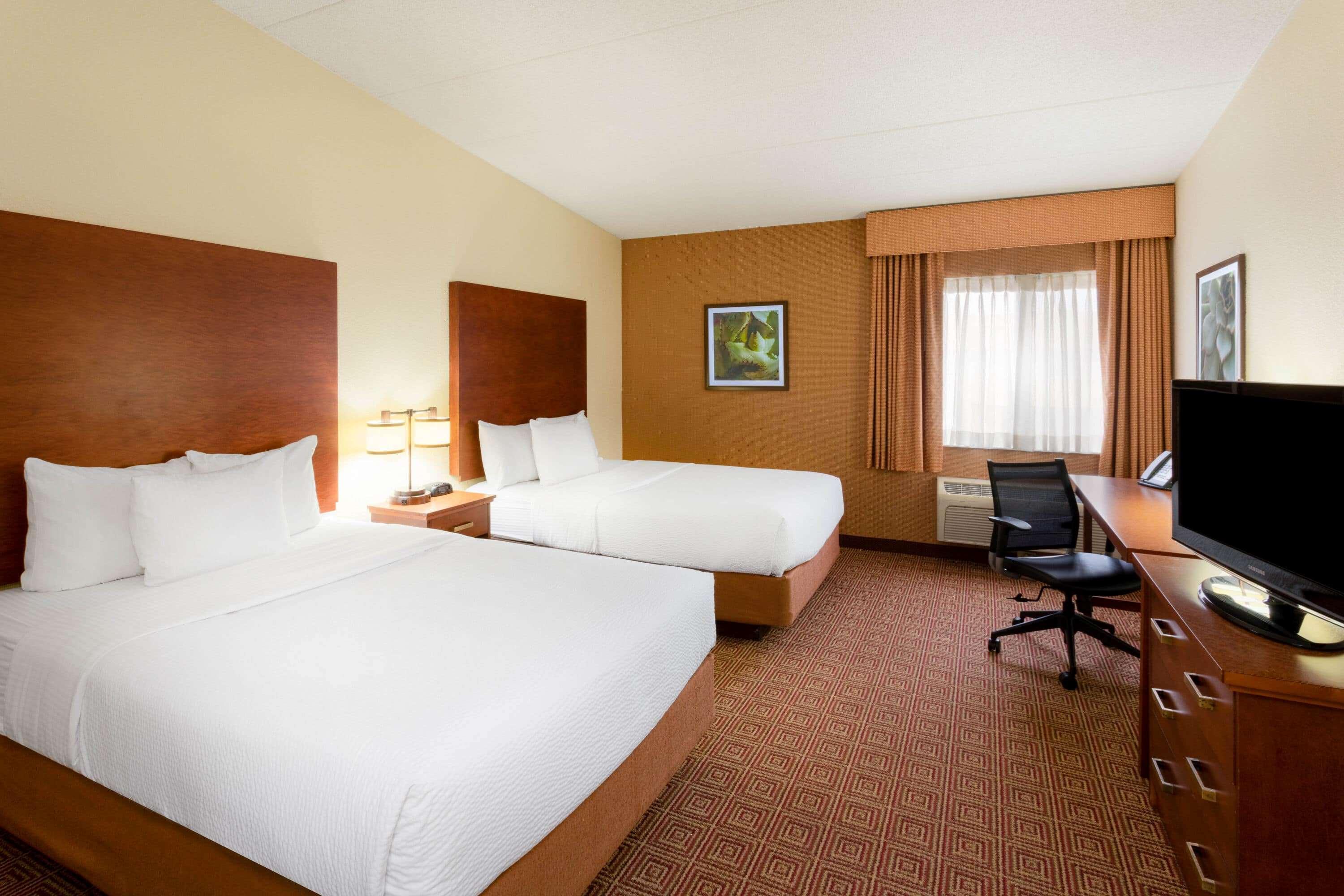 La Quinta Inn By Wyndham Minneapolis Airport Bloomington Exterior photo